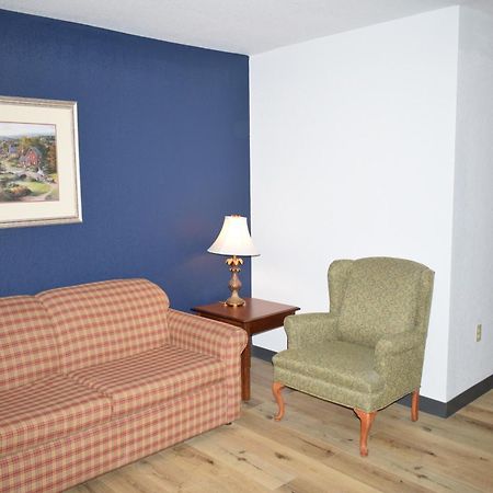 Wingate By Wyndham Youngstown - Austintown Екстер'єр фото