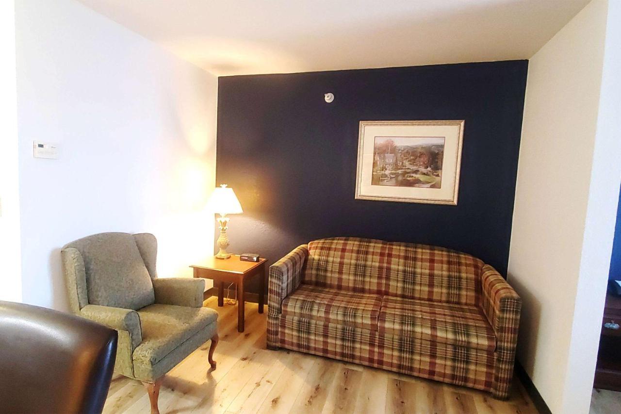 Wingate By Wyndham Youngstown - Austintown Екстер'єр фото