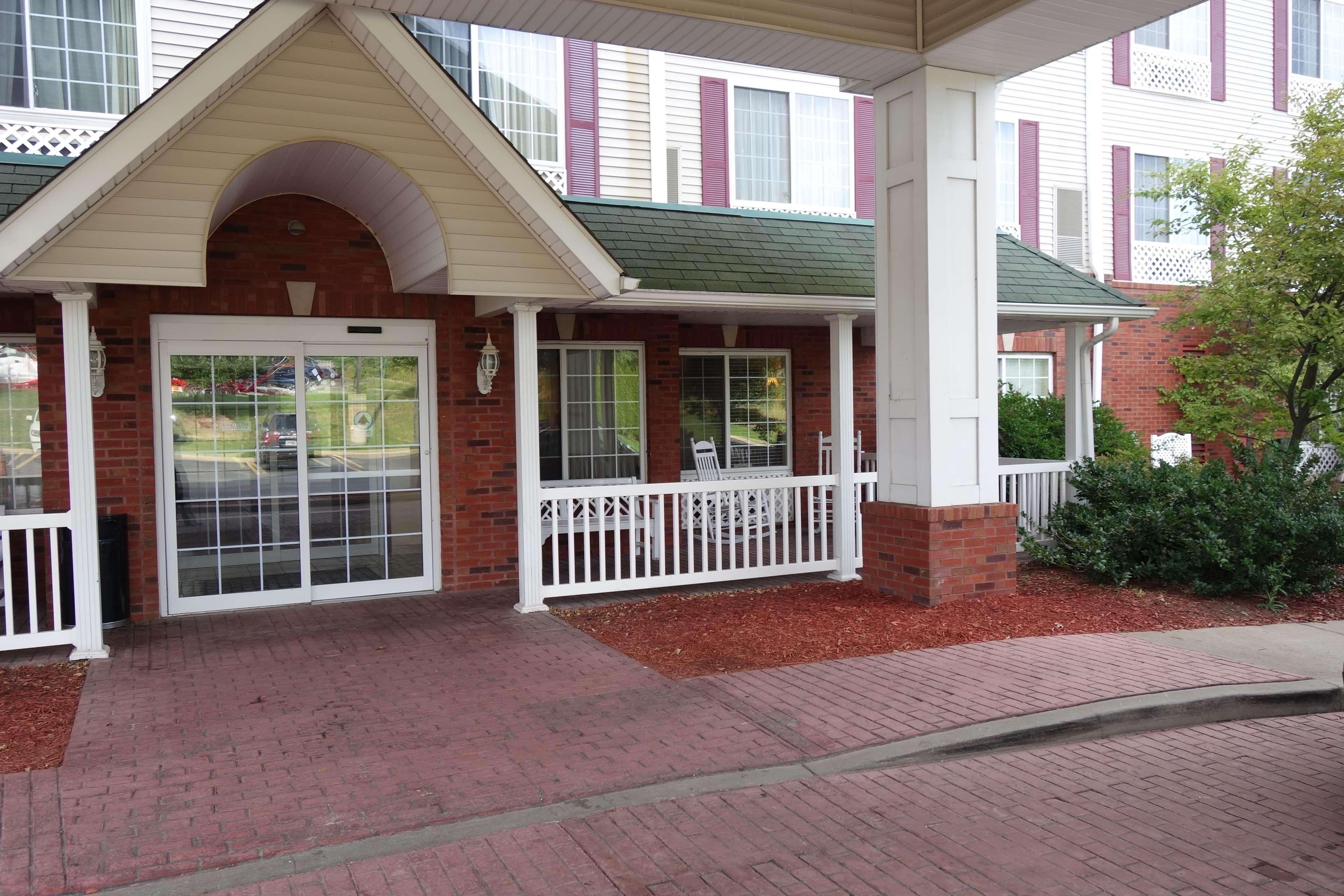 Wingate By Wyndham Youngstown - Austintown Екстер'єр фото