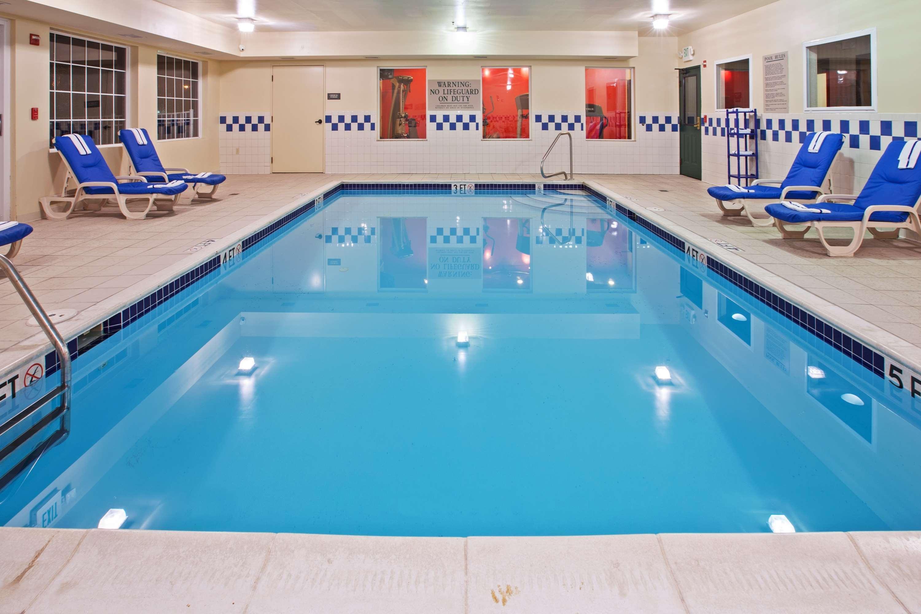 Wingate By Wyndham Youngstown - Austintown Екстер'єр фото