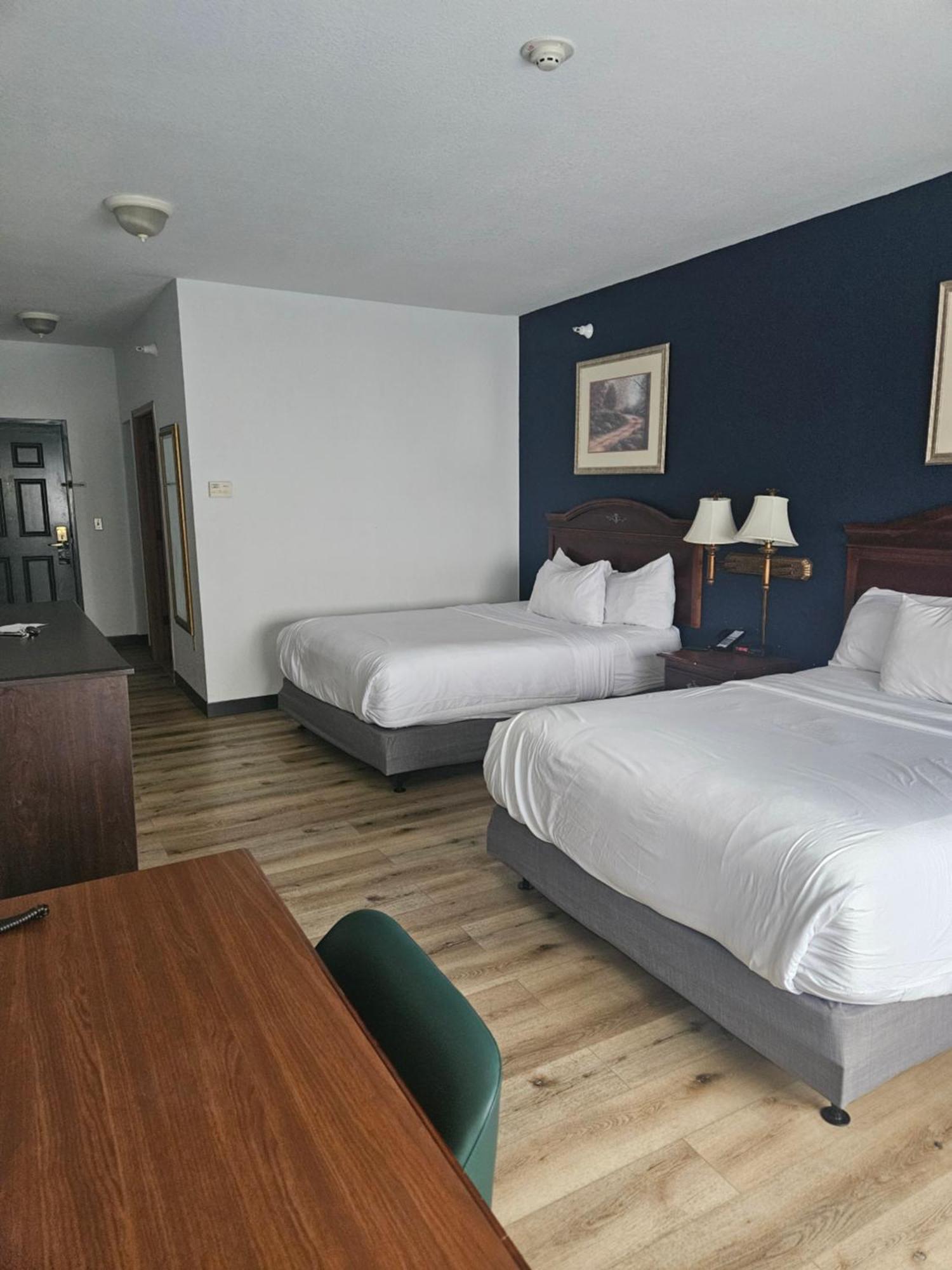 Wingate By Wyndham Youngstown - Austintown Екстер'єр фото
