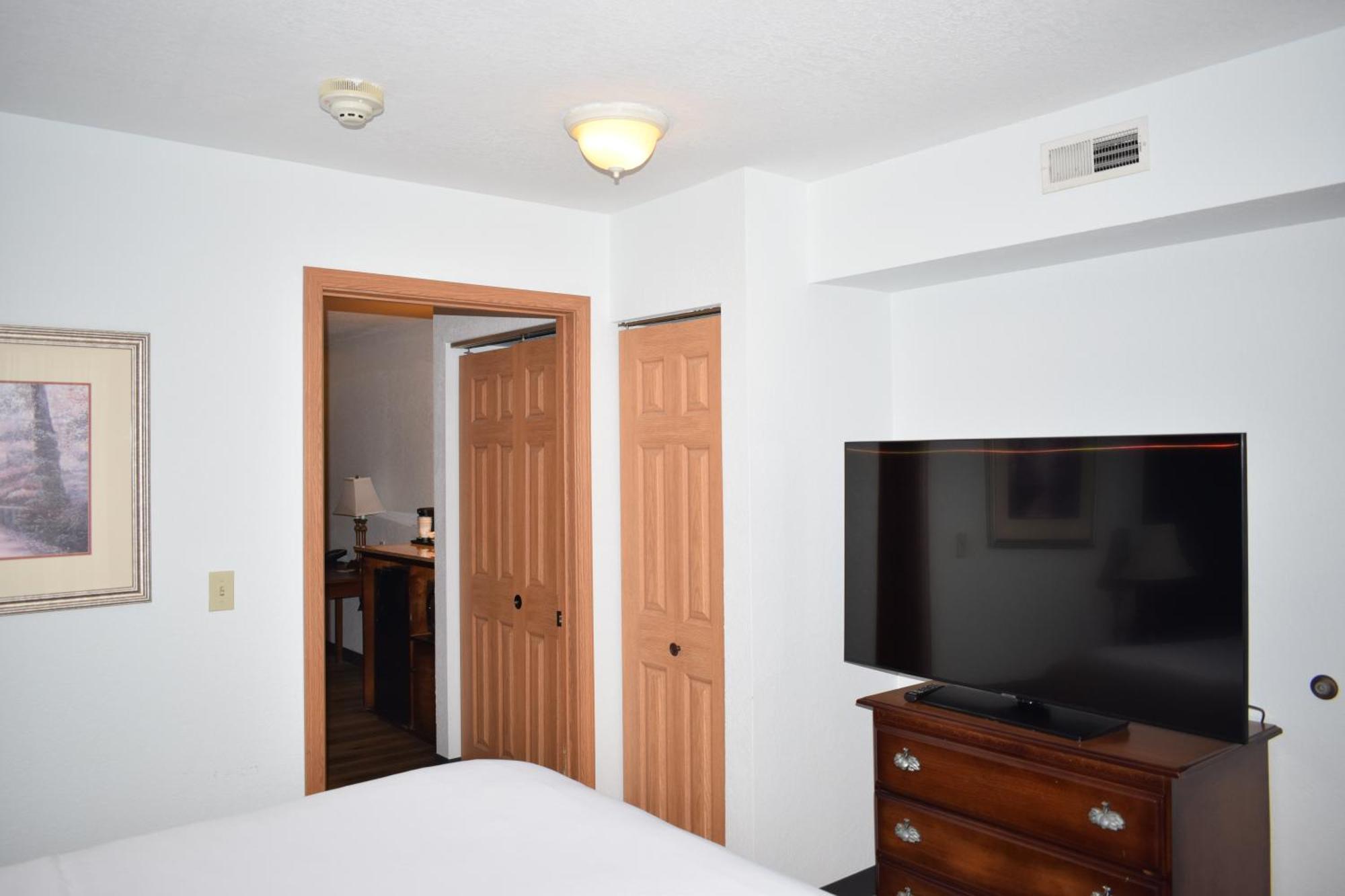 Wingate By Wyndham Youngstown - Austintown Екстер'єр фото